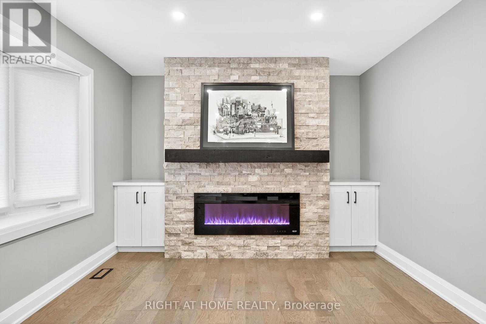 2298 Fassel Avenue, Burlington, Ontario  L7R 3P3 - Photo 6 - W12533176