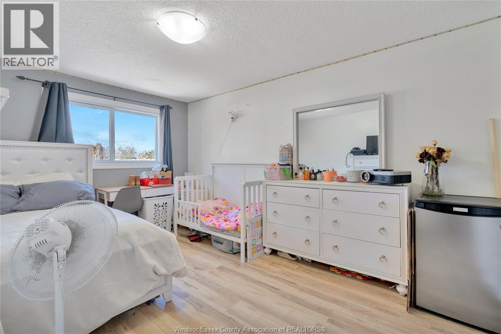 9430 Ryerson, Windsor, Ontario  N9G 2M6 - Photo 13 - 25028537