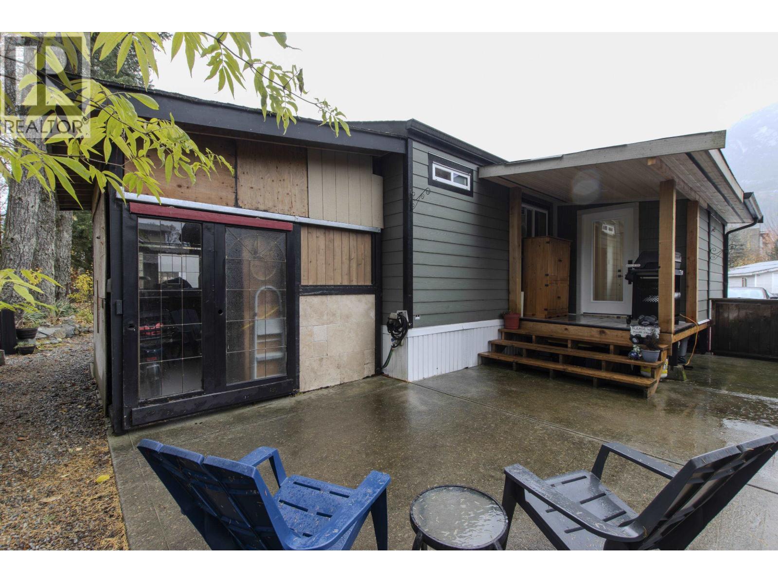 15 39884 Government Road, Squamish, British Columbia  V8B 0A1 - Photo 6 - R3065886