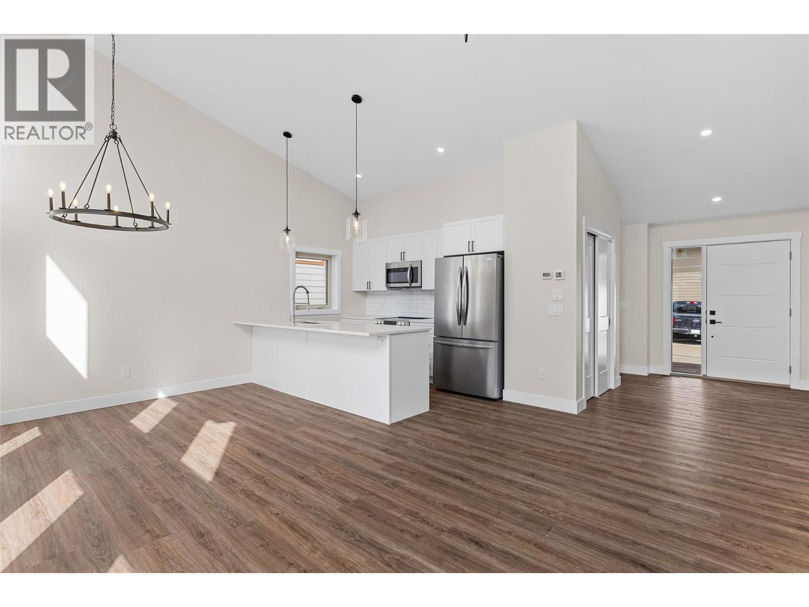 4926 Timber Ridge Road Unit# 53, windermere, British Columbia