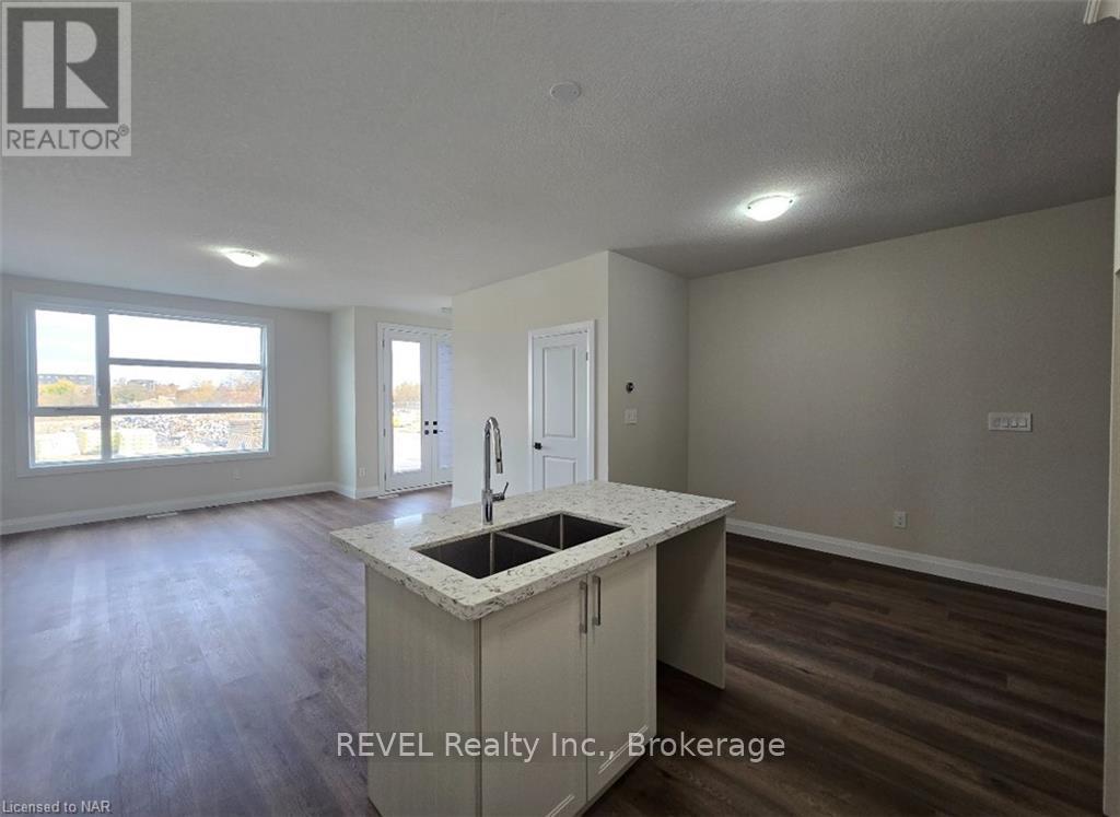 16 Warren Tr Trail, Welland, Ontario  L3B 0N8 - Photo 6 - X12522894