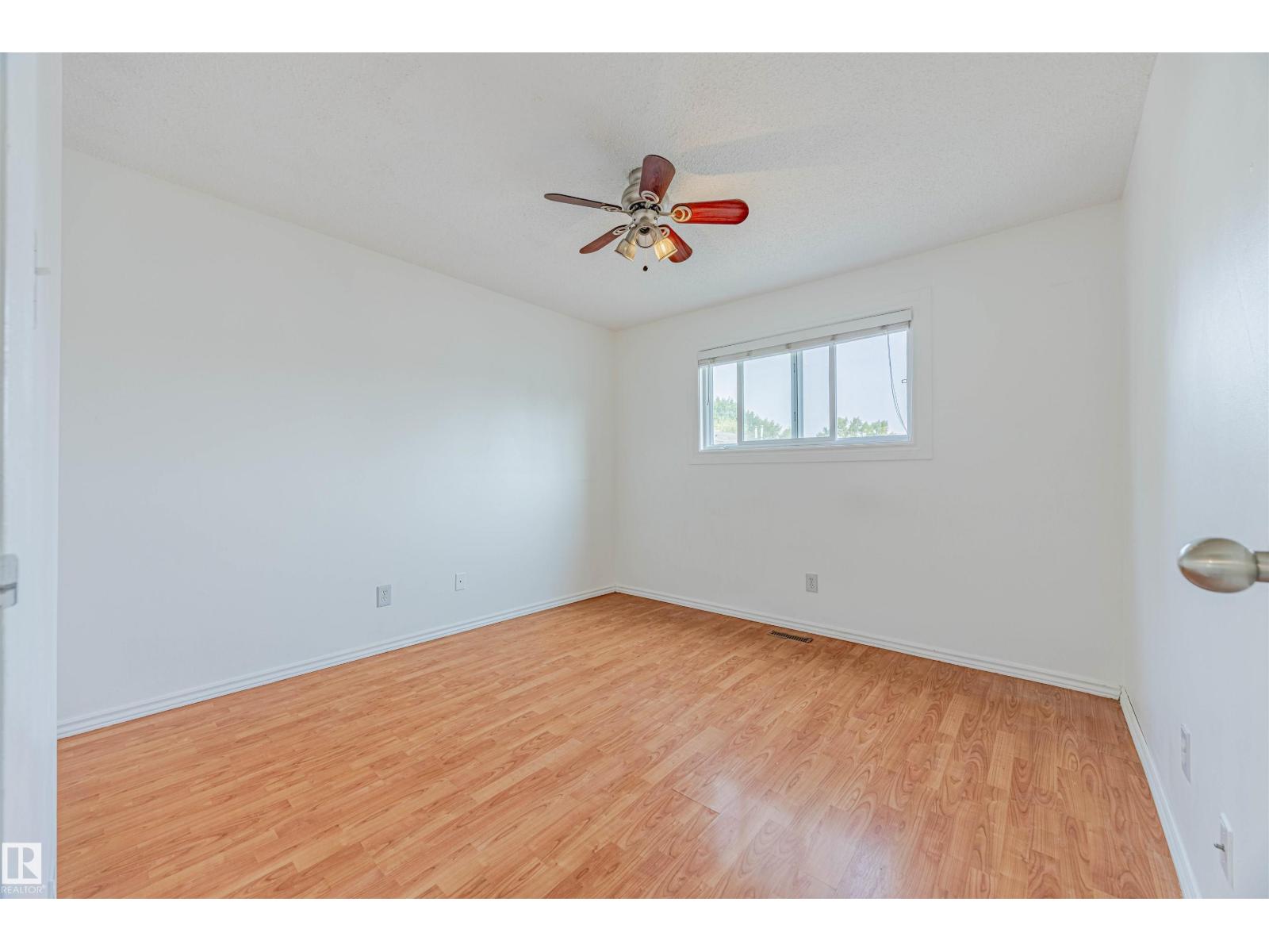 2551 135 Av Nw, Edmonton, Alberta  T5A 3S5 - Photo 13 - E4465381