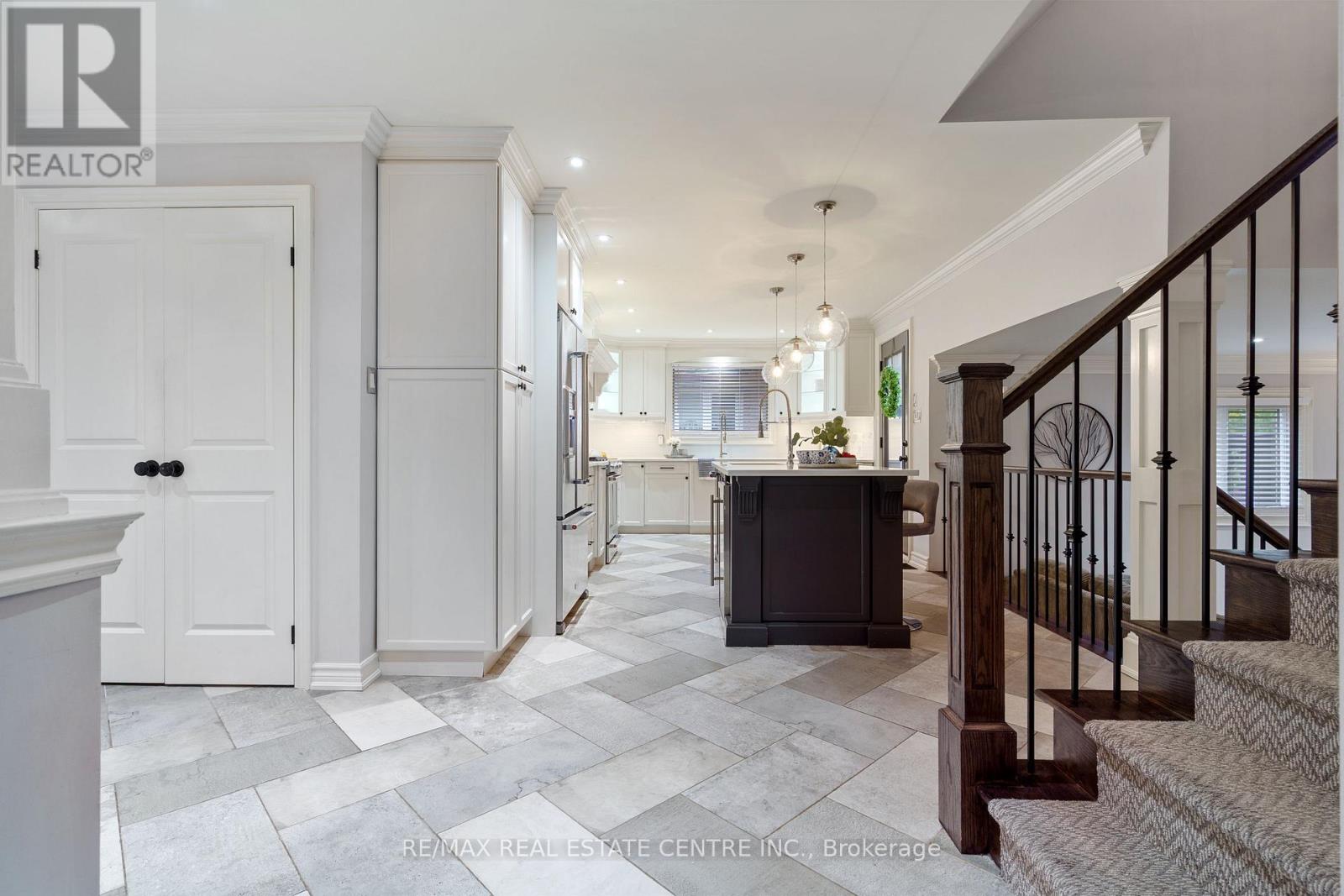 66 Ellington Avenue, Hamilton, Ontario  L8E 3T6 - Photo 11 - X12532918