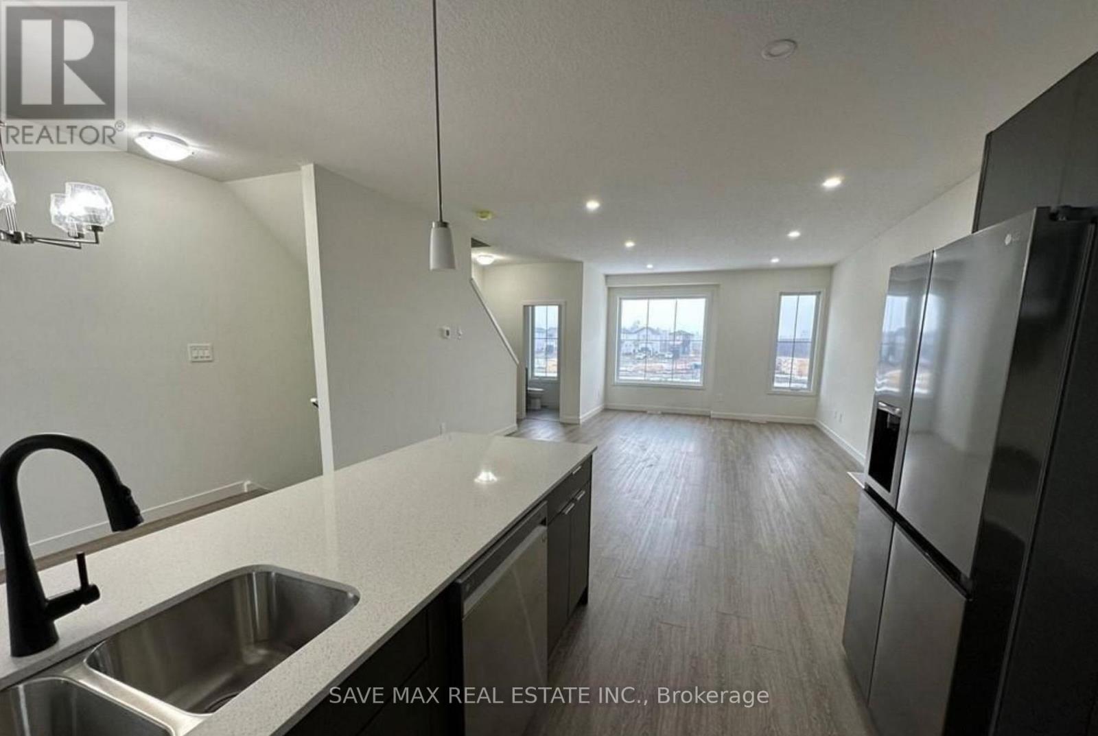 94 - 1781 Henrica Avenue, London North, Ontario  N6G 0Y2 - Photo 2 - X12532924