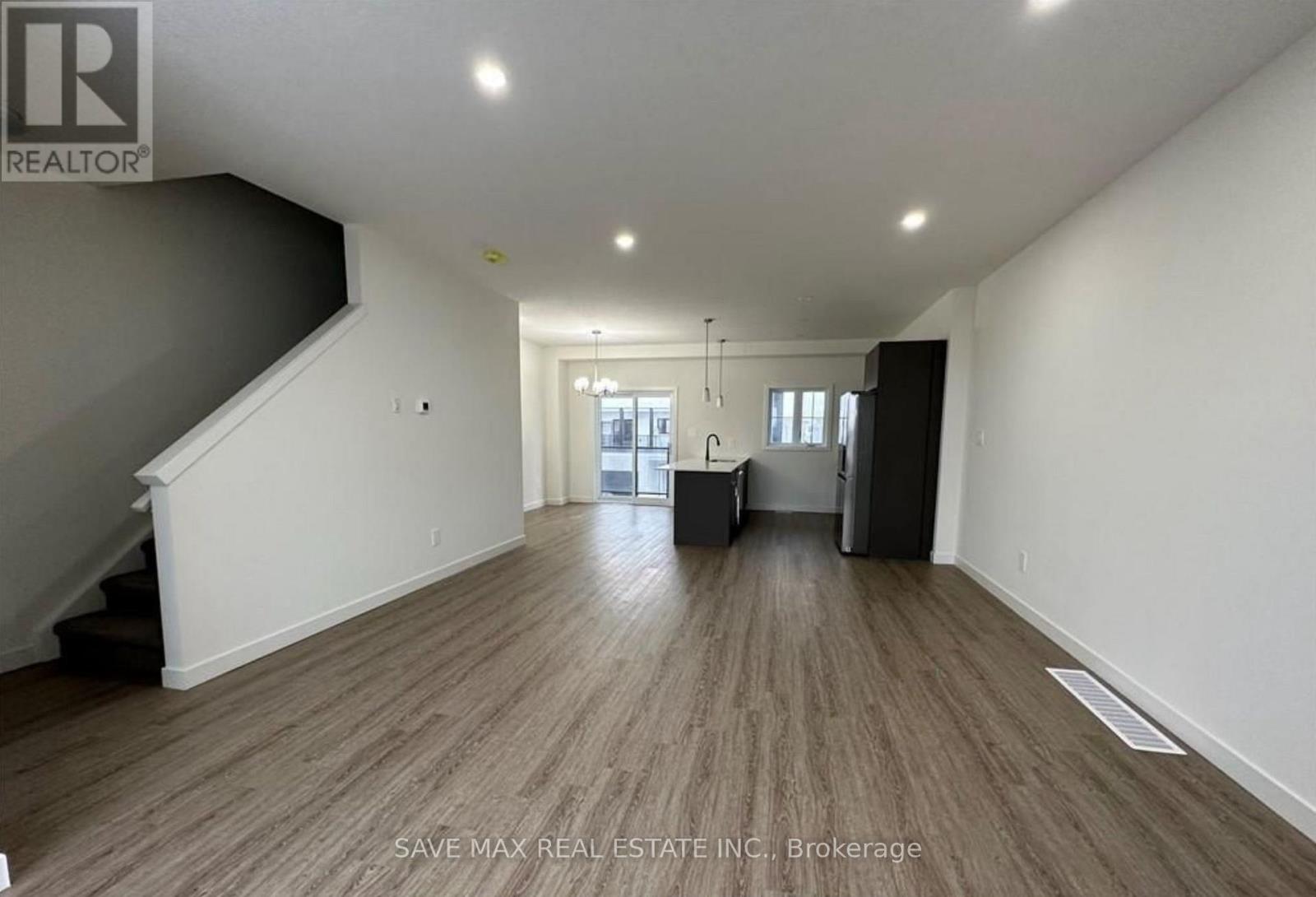 94 - 1781 Henrica Avenue, London North, Ontario  N6G 0Y2 - Photo 3 - X12532924