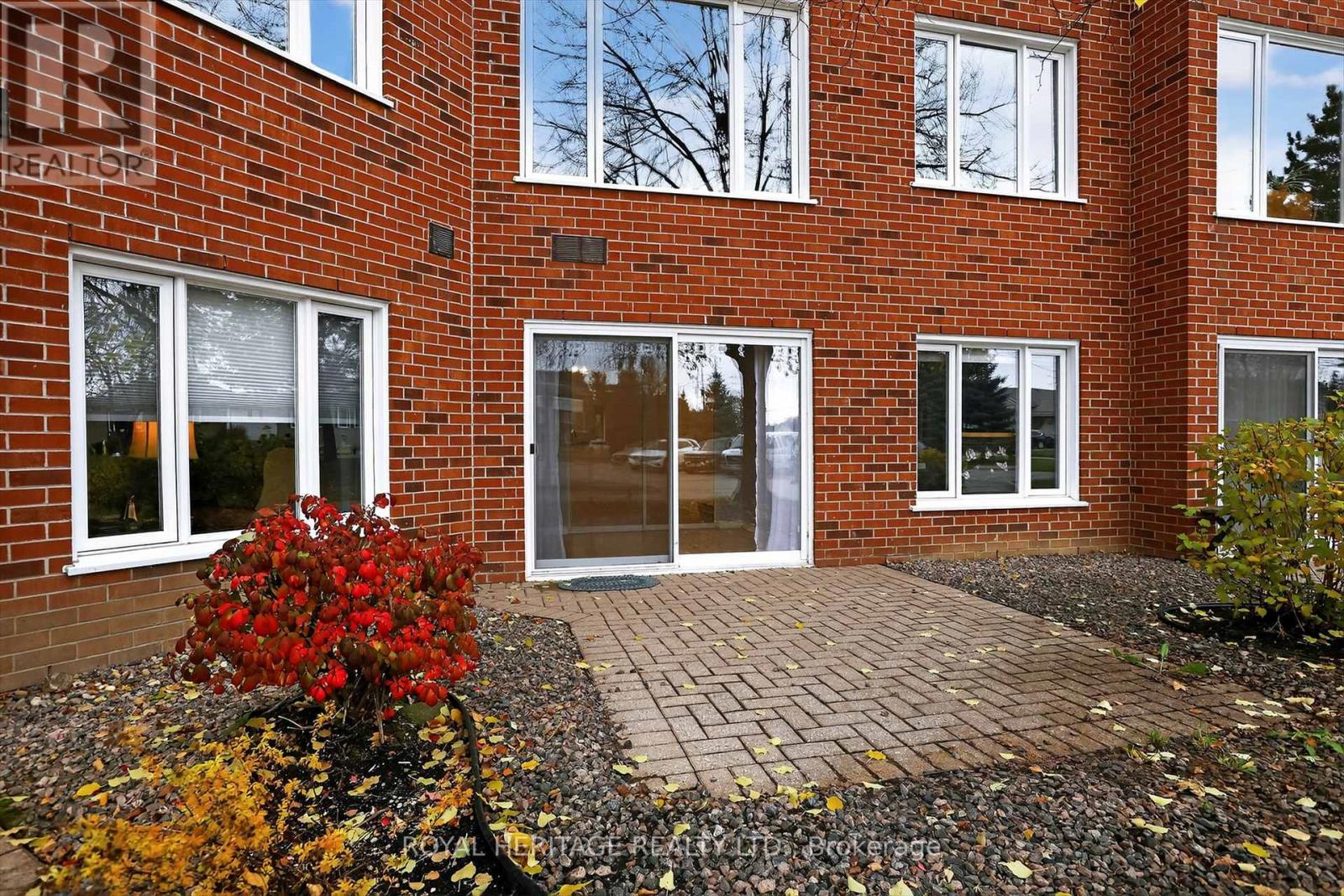 102 - 1 Heritage Way N, Kawartha Lakes, Ontario  K9V 5P9 - Photo 17 - X12532926