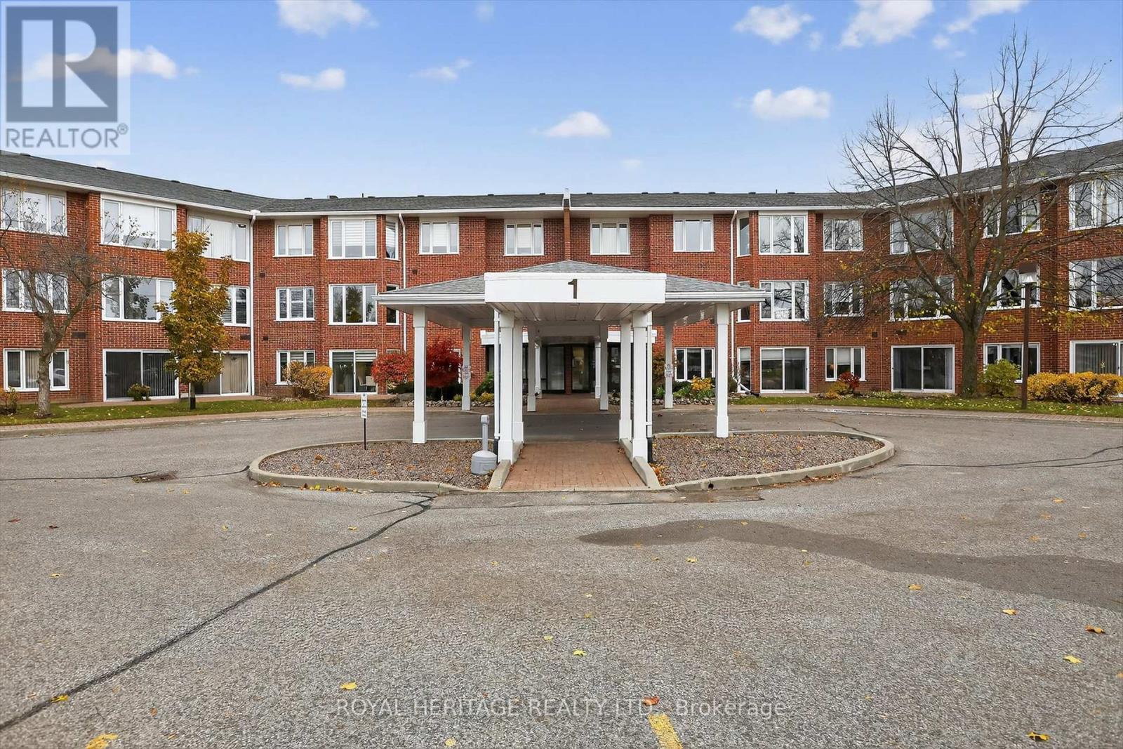 102 - 1 Heritage Way N, Kawartha Lakes, Ontario  K9V 5P9 - Photo 2 - X12532926