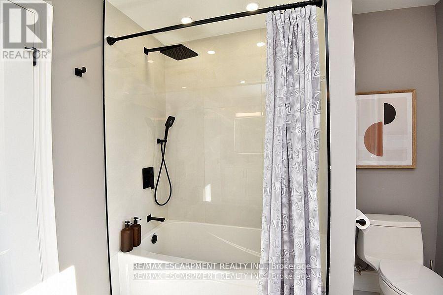 796 Highway 6, Haldimand, Ontario  N3W 1M8 - Photo 26 - X12532956