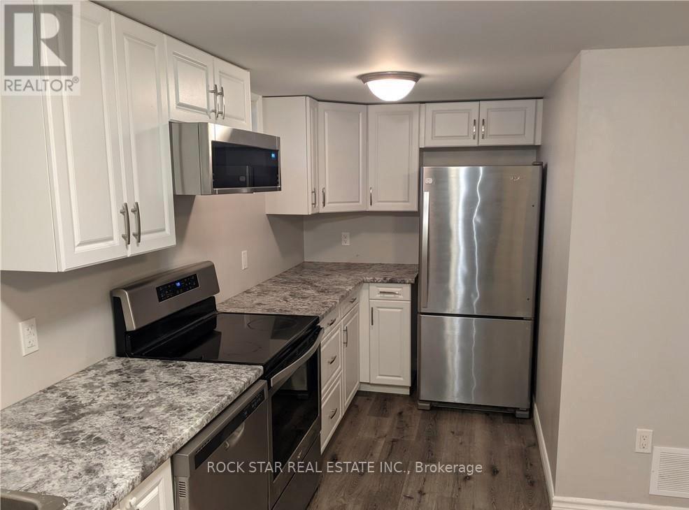 34 Preston Place, Welland, Ontario  L3C 3K3 - Photo 17 - X12533038