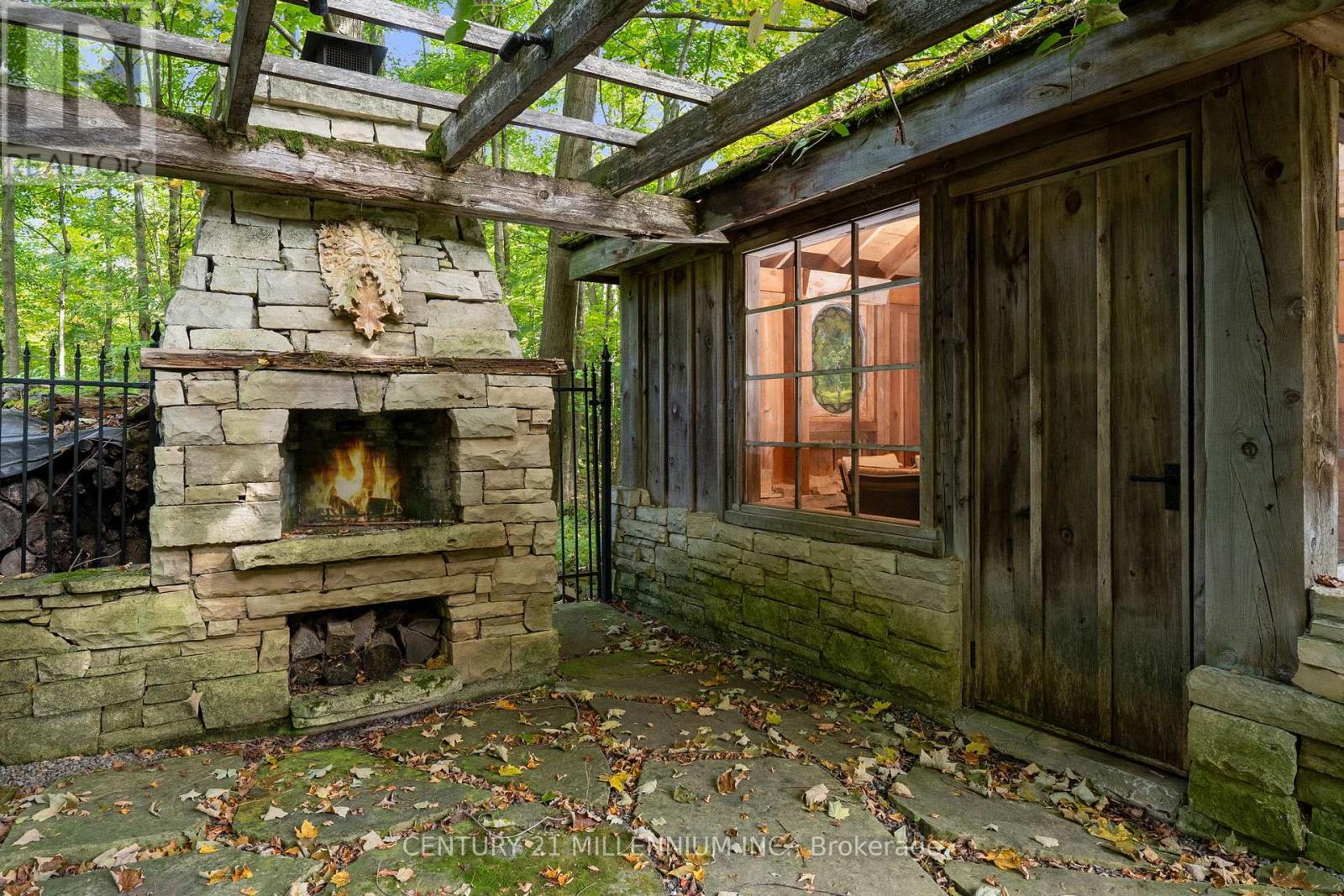 7 Erinwood Drive, Erin, Ontario  N0B 1T0 - Photo 34 - X12533046