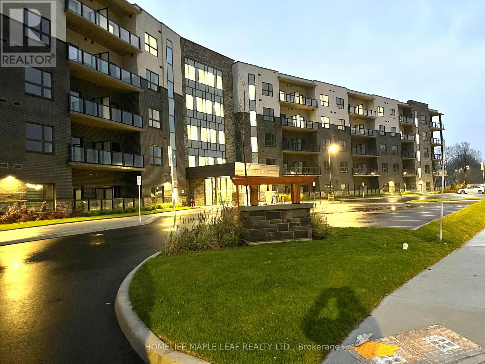 106 - 1100 Lackner Place, Kitchener, Ontario  N2A 0M1 - Photo 2 - X12533048