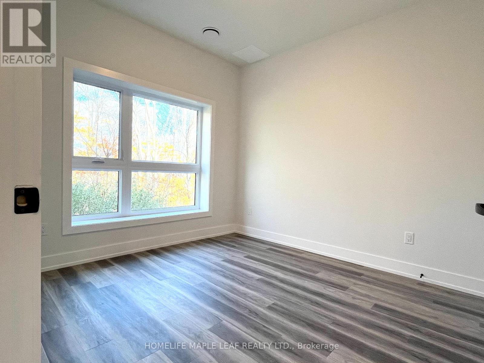 106 - 1100 Lackner Place, Kitchener, Ontario  N2A 0M1 - Photo 7 - X12533048