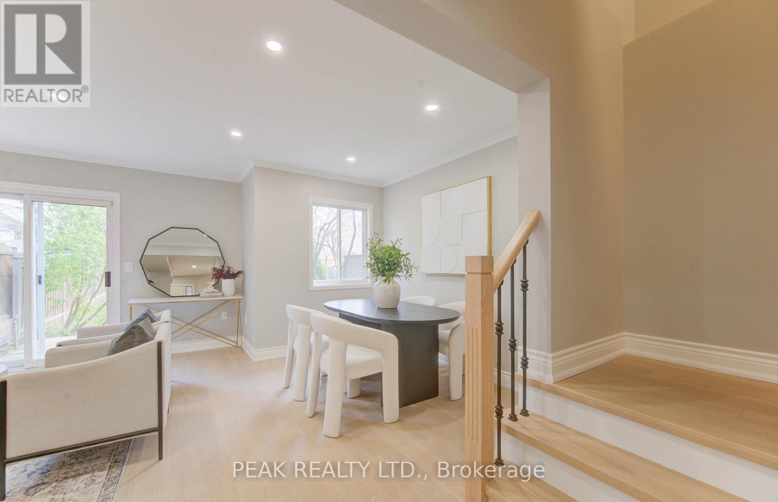 502 Mariner Drive, Waterloo, Ontario  N2K 3Y7 - Photo 11 - X12533072