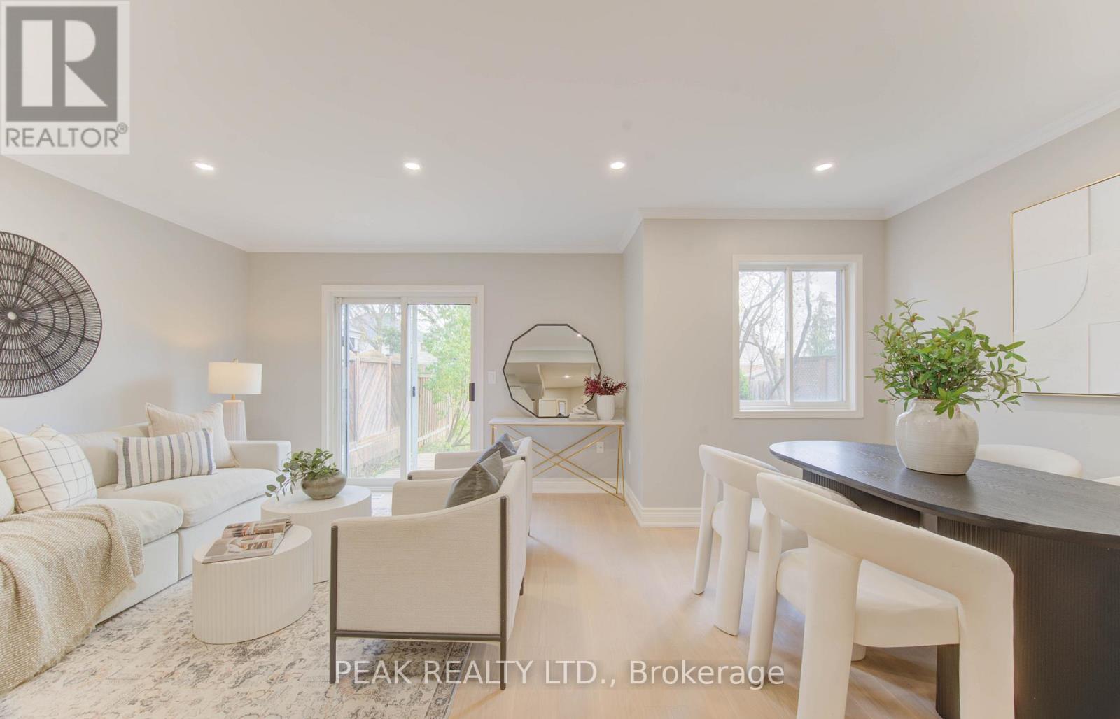 502 Mariner Drive, Waterloo, Ontario  N2K 3Y7 - Photo 12 - X12533072