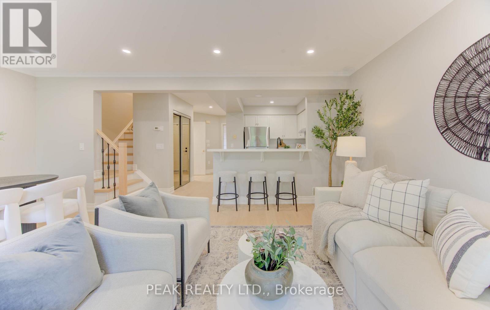 502 Mariner Drive, Waterloo, Ontario  N2K 3Y7 - Photo 16 - X12533072