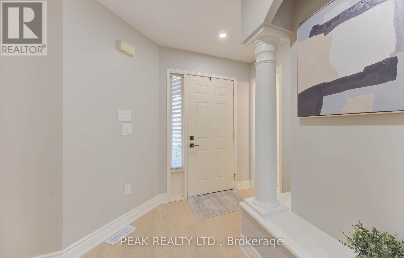 502 Mariner Drive, Waterloo, Ontario  N2K 3Y7 - Photo 5 - X12533072