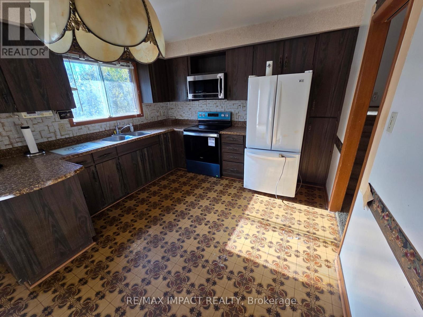 147 Burns Avenue, Quinte West, Ontario  K8N 4Z2 - Photo 14 - X12533142