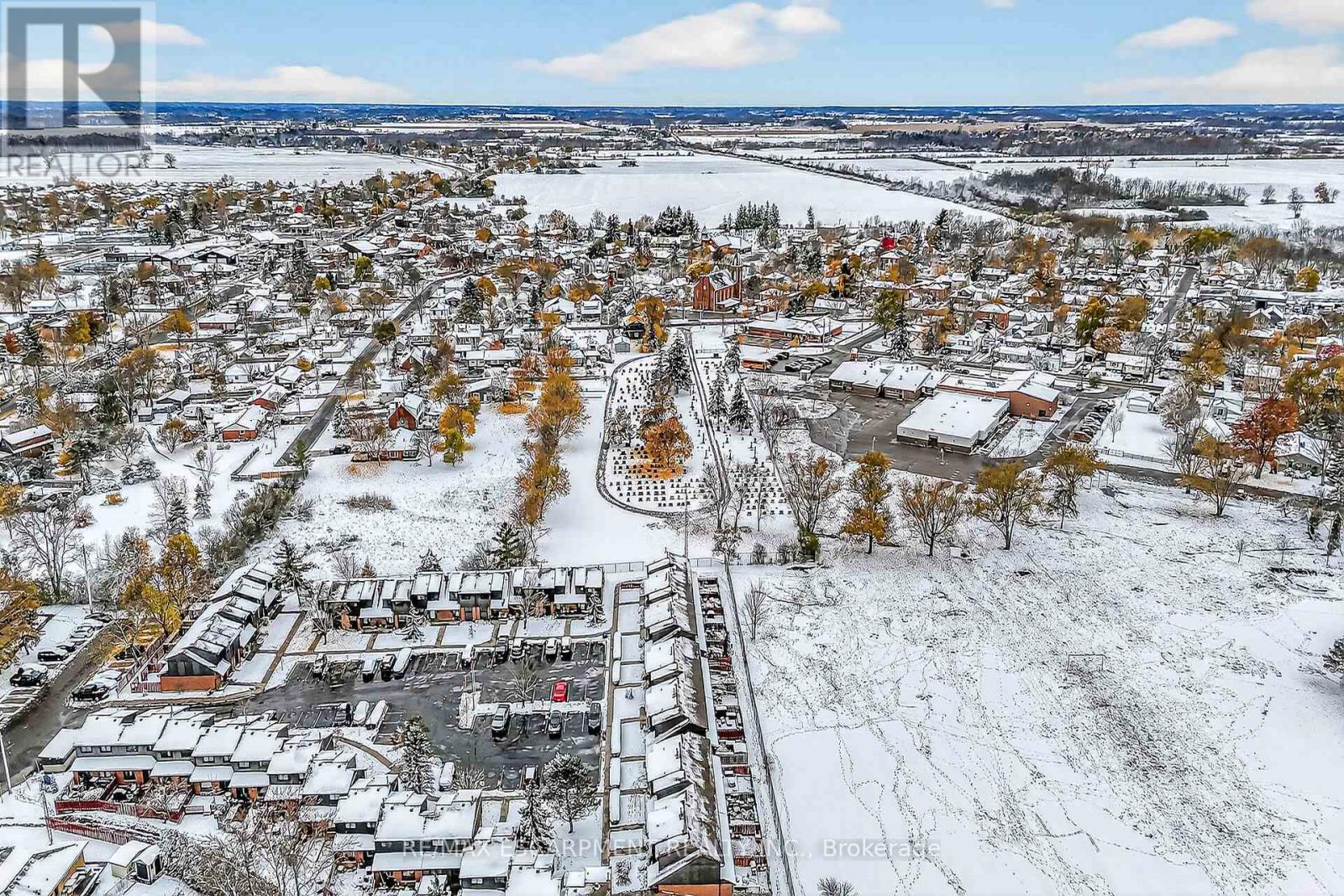 26 - 49 Peel Street, Haldimand, Ontario  N0A 1J0 - Photo 46 - X12533154