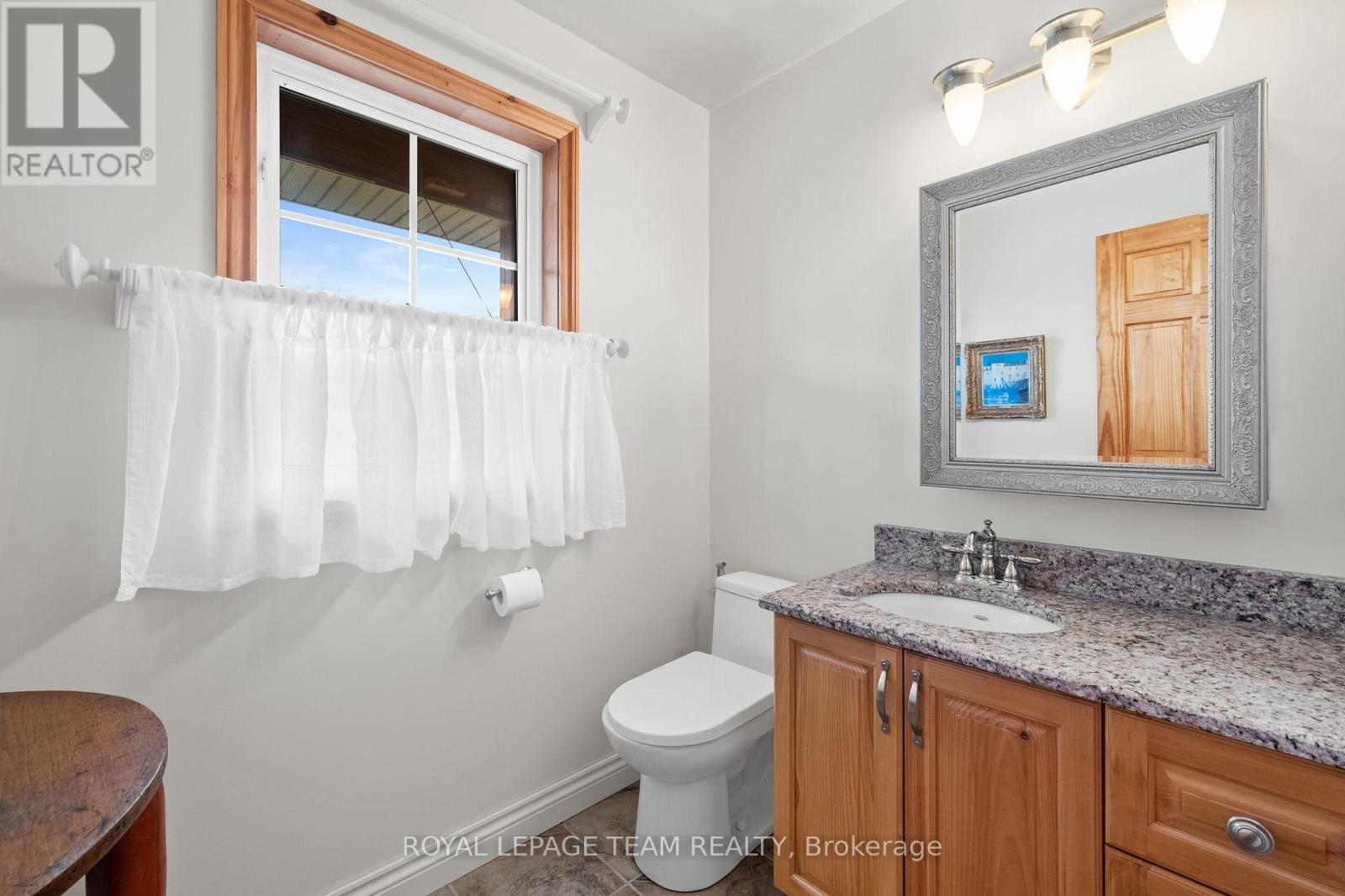 4173 Elphin-Maberly Road, Frontenac (Frontenac North), Ontario  K0H 2R0 - Photo 21 - X12533290