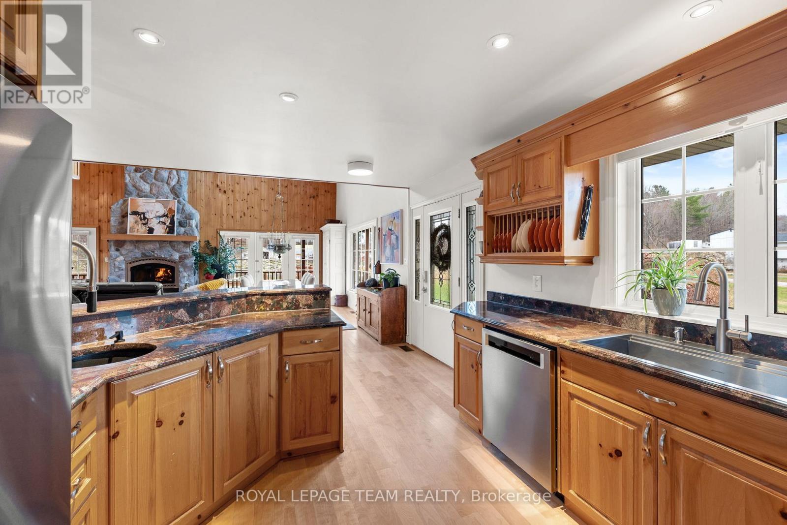 4173 Elphin-Maberly Road, Frontenac (Frontenac North), Ontario  K0H 2R0 - Photo 6 - X12533290