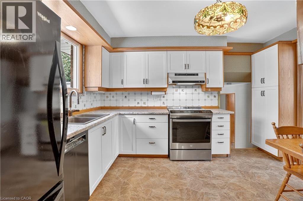 52 Wilkins Drive, Kitchener, Ontario  N2E 1L2 - Photo 14 - 40786465