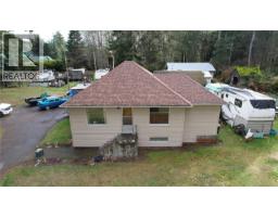 7093 West Coast Rd Whiffin Spit