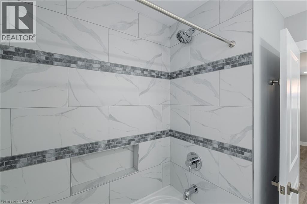 11 Royal Oak Drive, Brantford, Ontario  N3R 7P2 - Photo 26 - 40786124