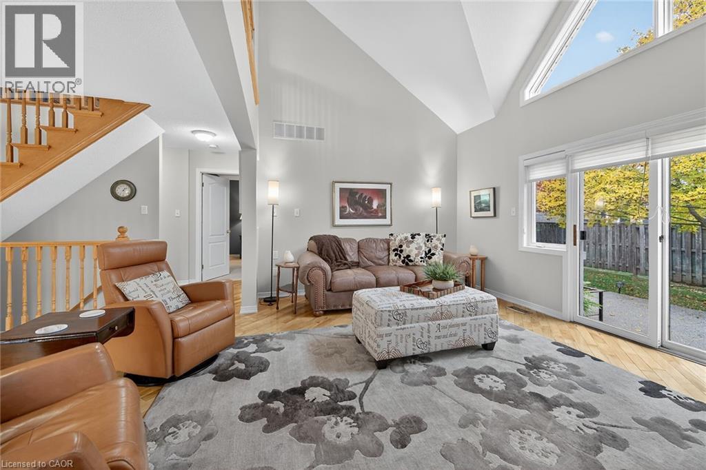 212 Stonehenge Drive Unit# 31, Ancaster, Ontario  L9K 1N5 - Photo 14 - 40786301