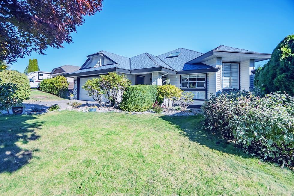 6238 191a Street, Surrey, British Columbia  V3S 8C6 - Photo 2 - R3059004