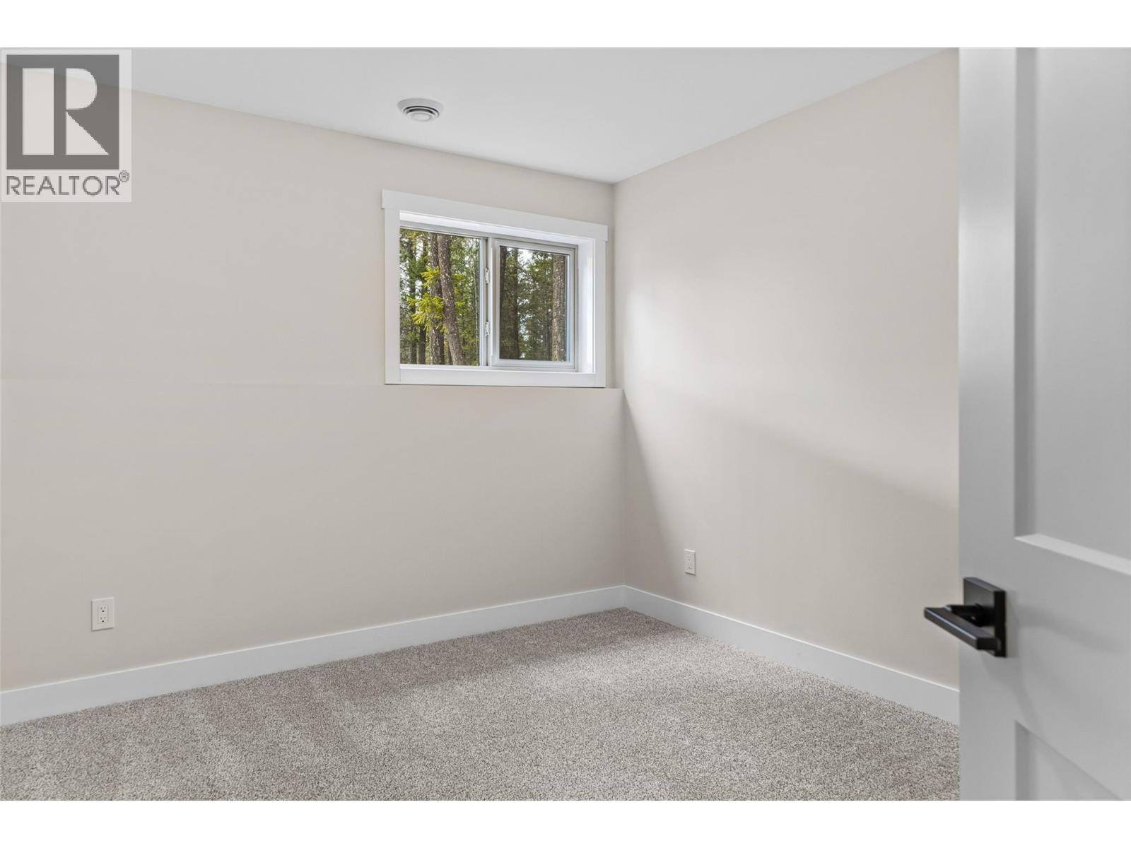 4926 Timber Ridge Road Unit# 48, Windermere, British Columbia  V0B 1L0 - Photo 19 - 10337904