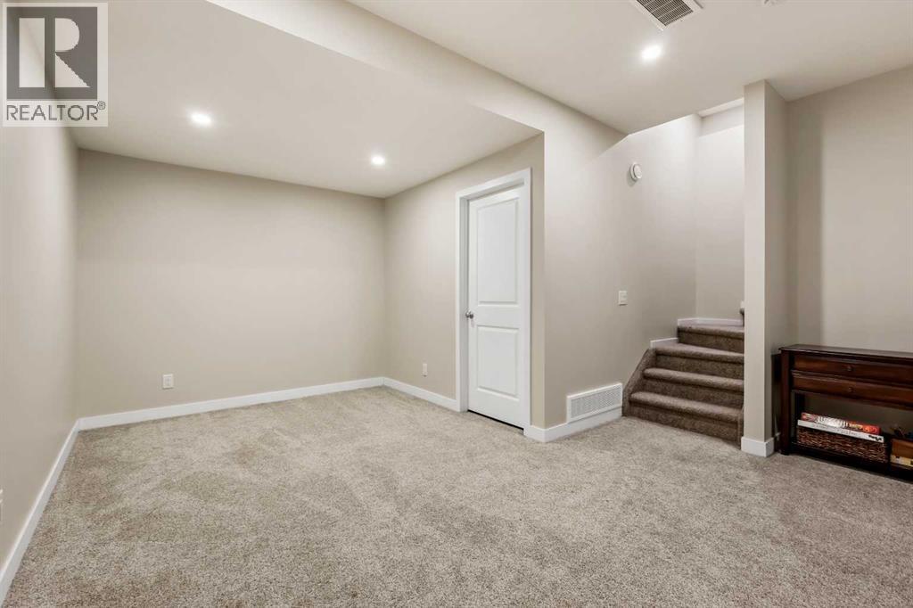 76 Legacy Glen Row Se, Calgary, Alberta  T2X 3Y9 - Photo 37 - A2264228