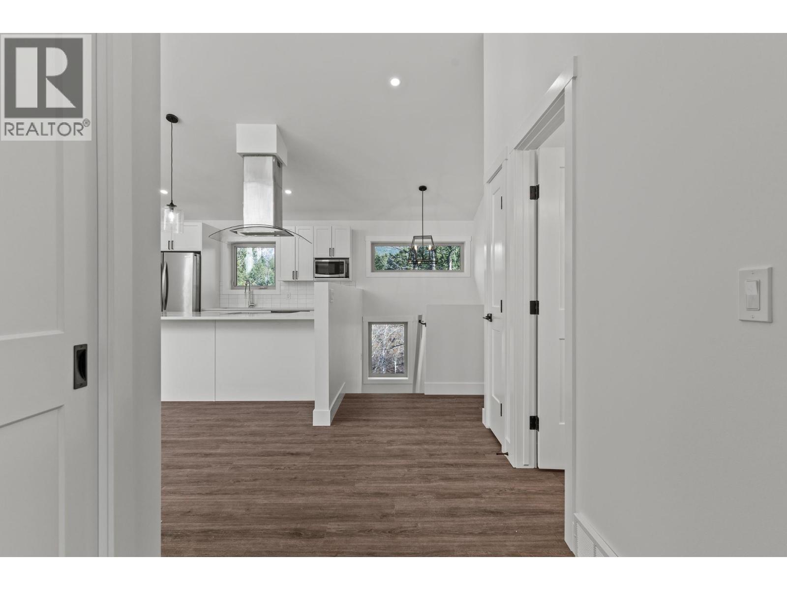 4926 Timber Ridge Road Unit# 46, Windermere, British Columbia  V0B 1L0 - Photo 8 - 10333724