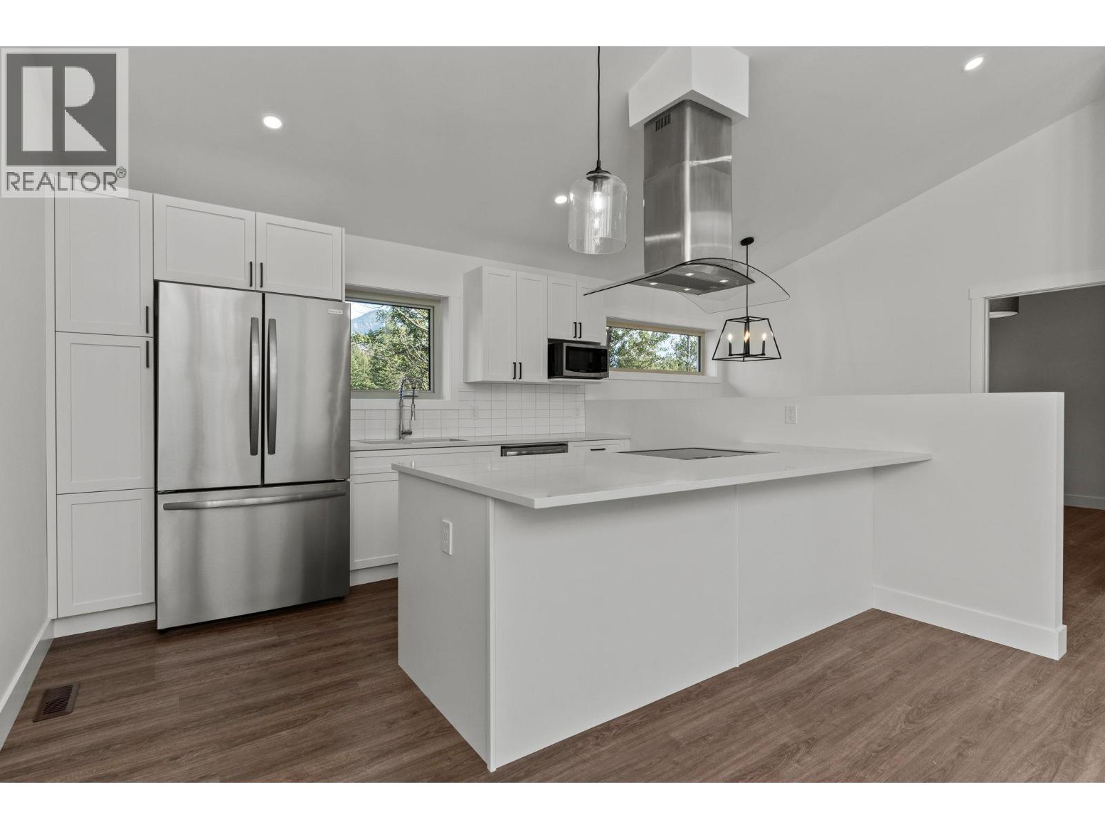 4926 Timber Ridge Road Unit# 46, Windermere, British Columbia  V0B 1L0 - Photo 19 - 10333724