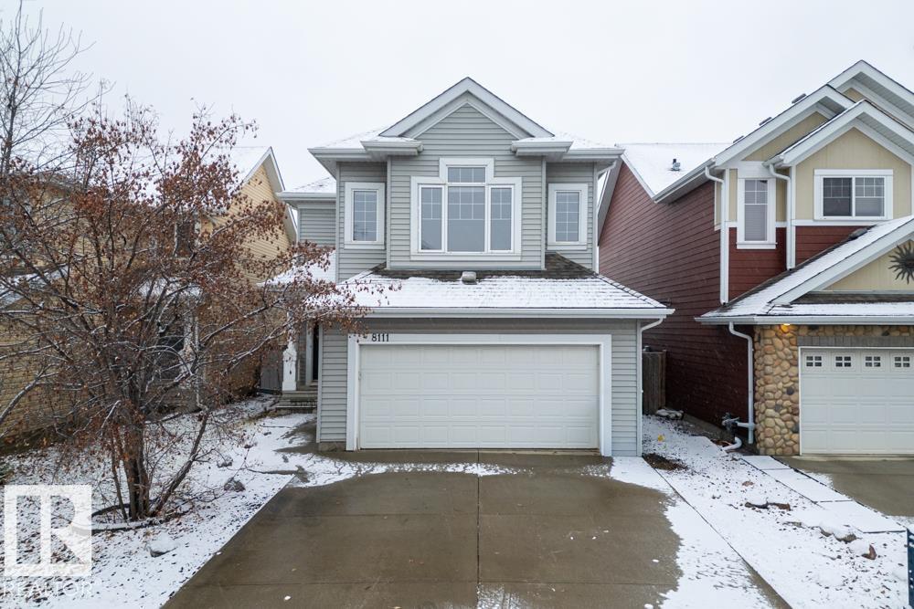 8111 16A AV SW, Edmonton, Alberta