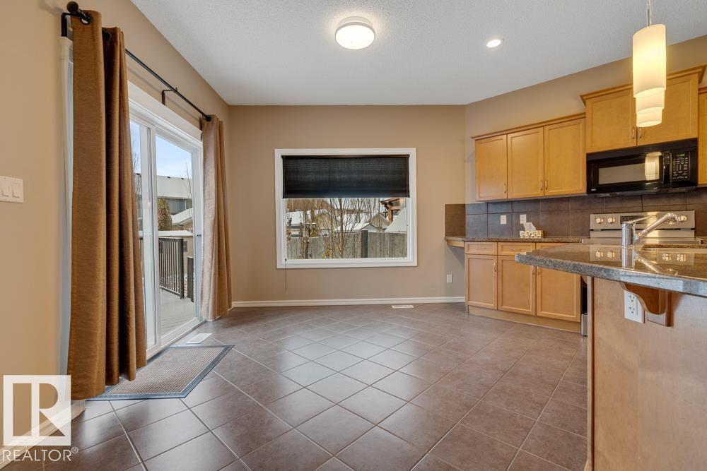 8111 16a Av Sw, Edmonton, Alberta  T6X 0H8 - Photo 7 - E4465383