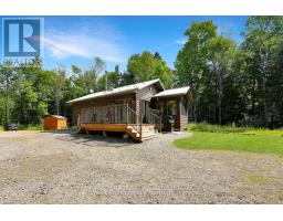1462 MINNICOCK LAKE ROAD, Highlands East, Ontario