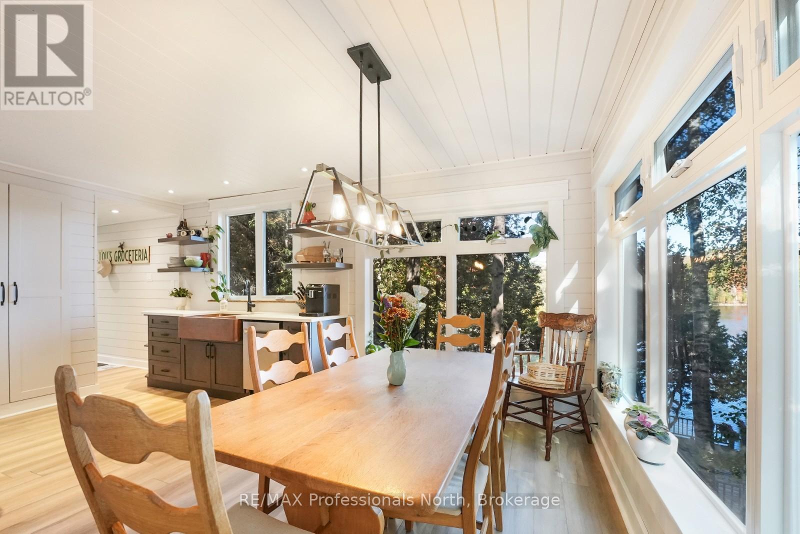 1005 Osgoode Road, Minden Hills, Ontario  K0M 2K0 - Photo 10 - X12441460