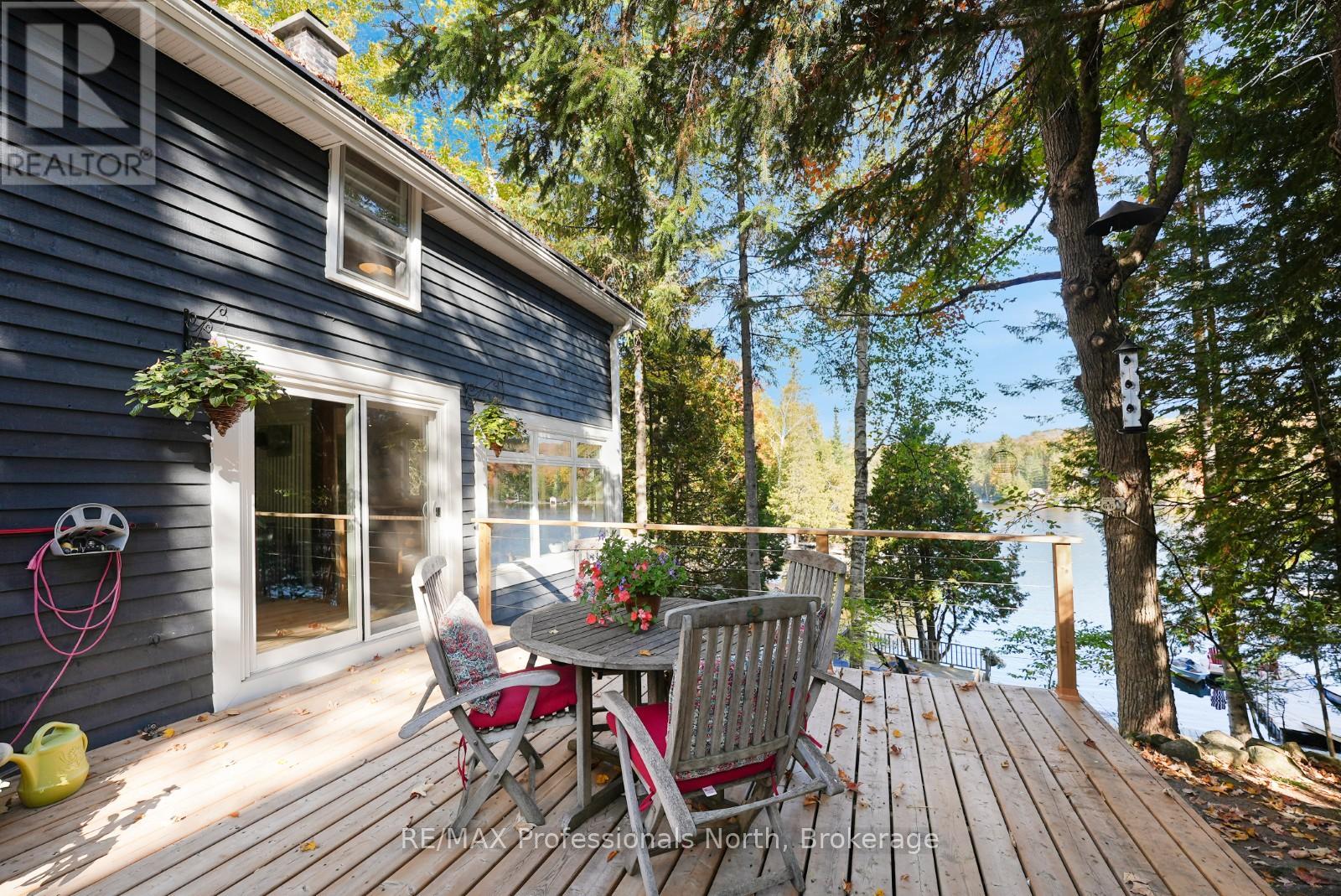 1005 Osgoode Road, Minden Hills, Ontario  K0M 2K0 - Photo 9 - X12441460