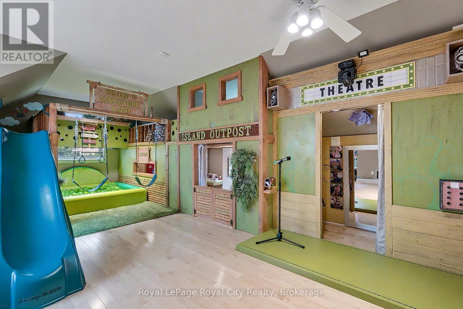 20 Fox Run Drive, Puslinch, Ontario  N0B 2J0 - Photo 24 - X12464474