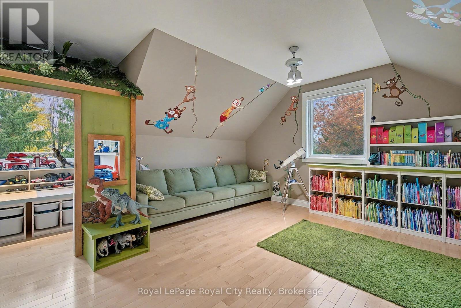 20 Fox Run Drive, Puslinch, Ontario  N0B 2J0 - Photo 21 - X12464474