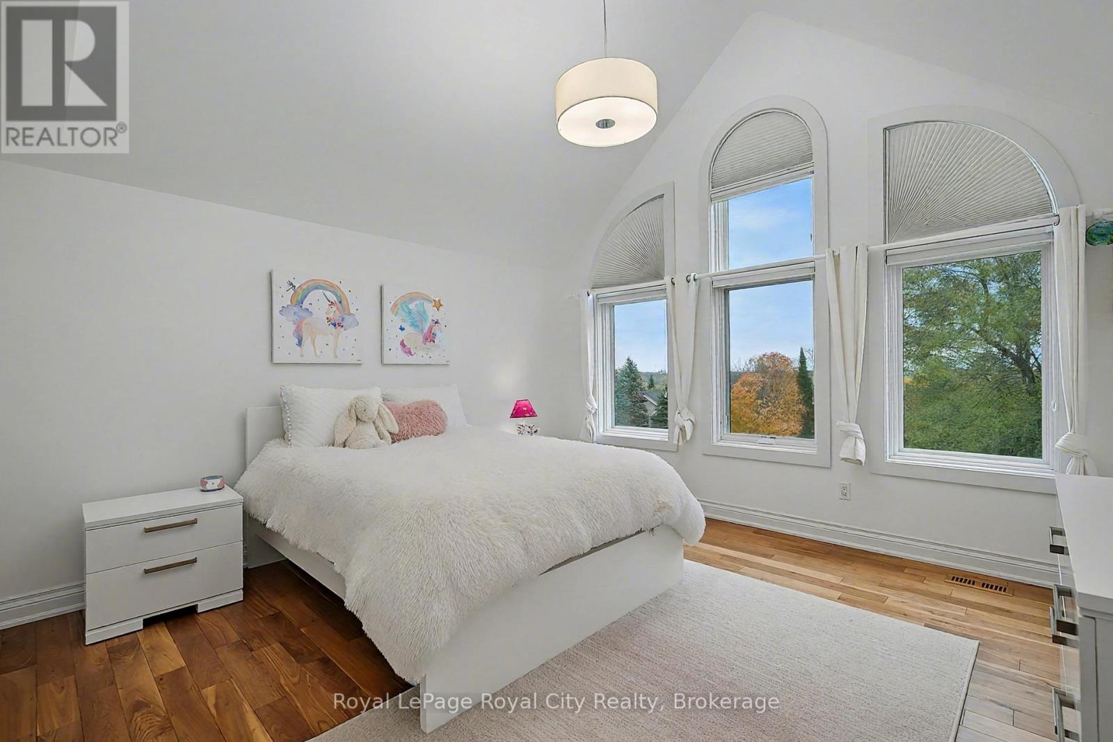 20 Fox Run Drive, Puslinch, Ontario  N0B 2J0 - Photo 27 - X12464474