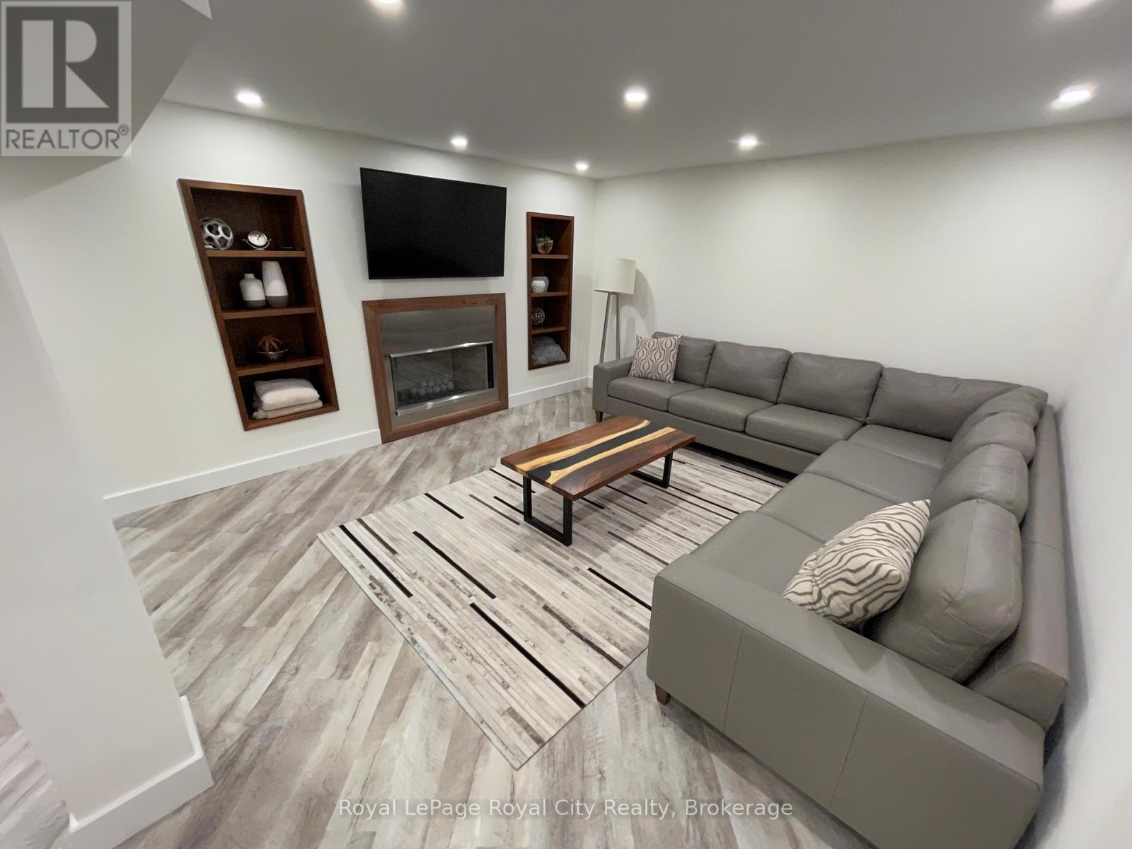 20 Fox Run Drive, Puslinch, Ontario  N0B 2J0 - Photo 36 - X12464474