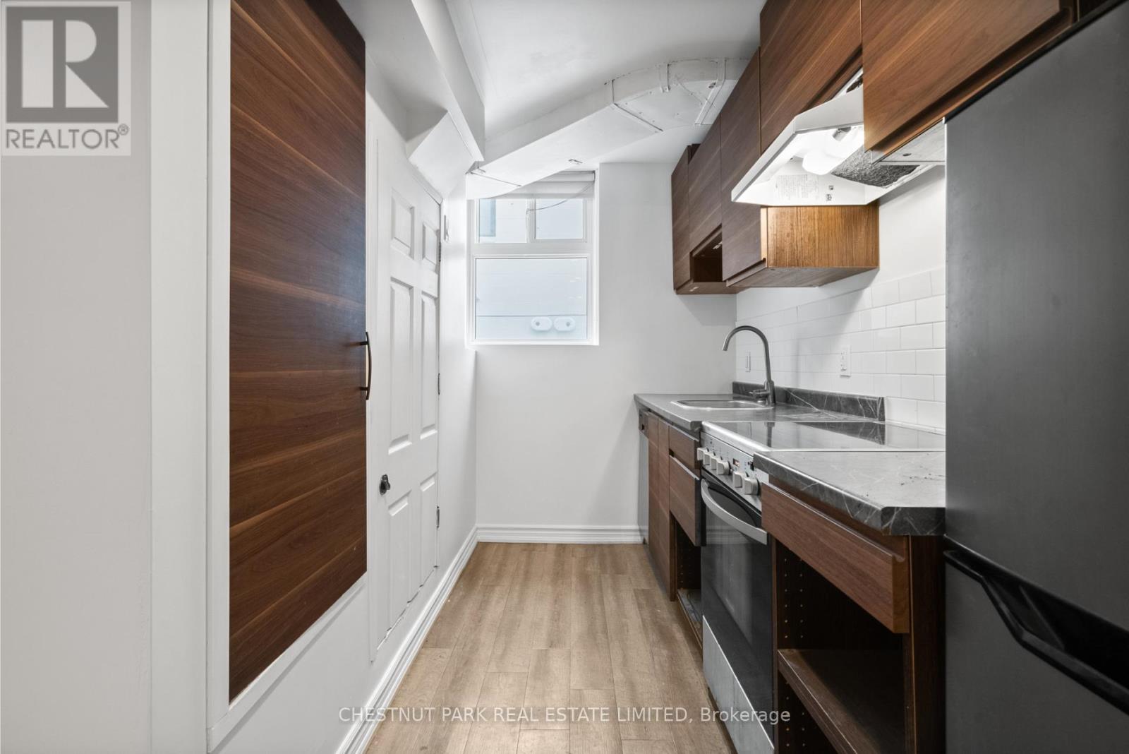 371 Howland Avenue, Toronto, Ontario  M5R 3C1 - Photo 32 - C12533196