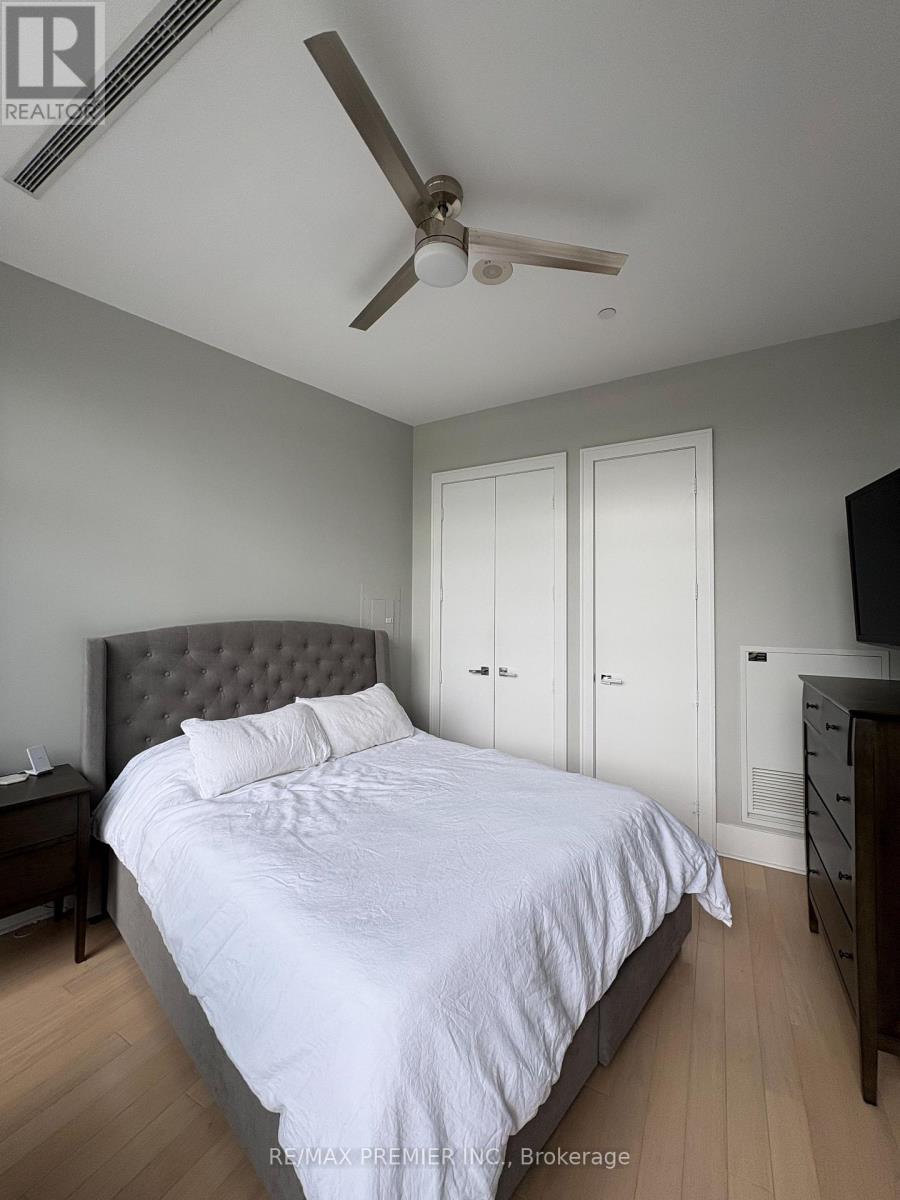 1208 - 29 Queens Quay E, Toronto, Ontario  M5E 0A4 - Photo 14 - C12533204