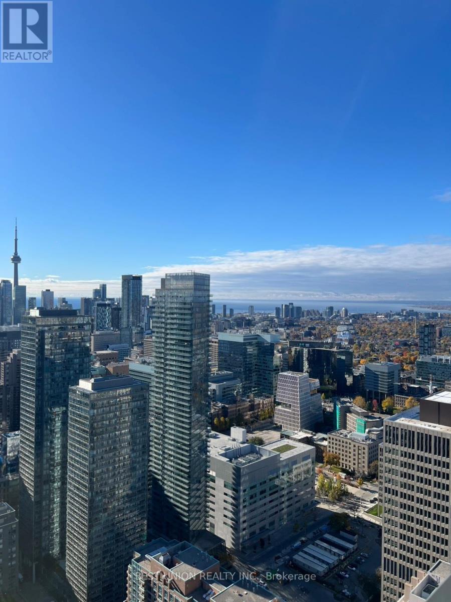 4804 - 11 Wellesley Street W, Toronto, Ontario  M4Y 0G4 - Photo 3 - C12533314