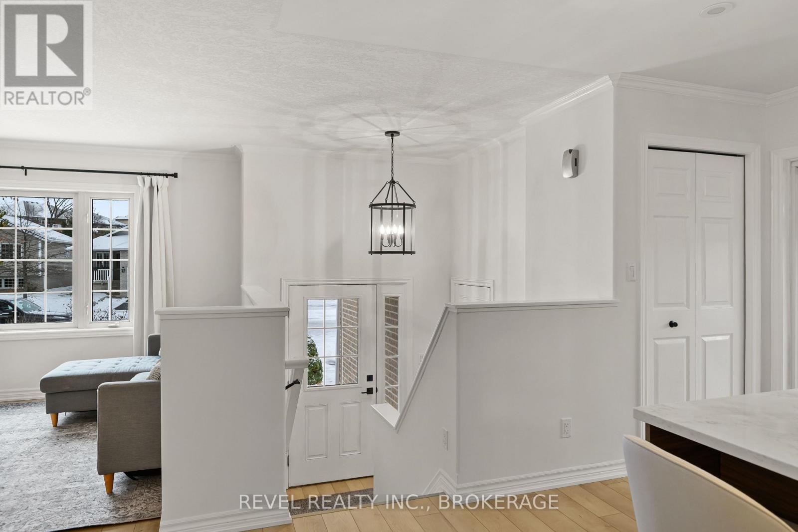 108 Islandview Drive, Loyalist, Ontario K7N 0A5 - Photo 14 - X12532552