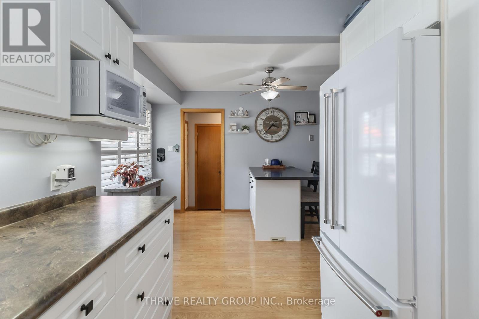 35 Surrey Crescent, London South, Ontario  N6E 1T7 - Photo 23 - X12319194