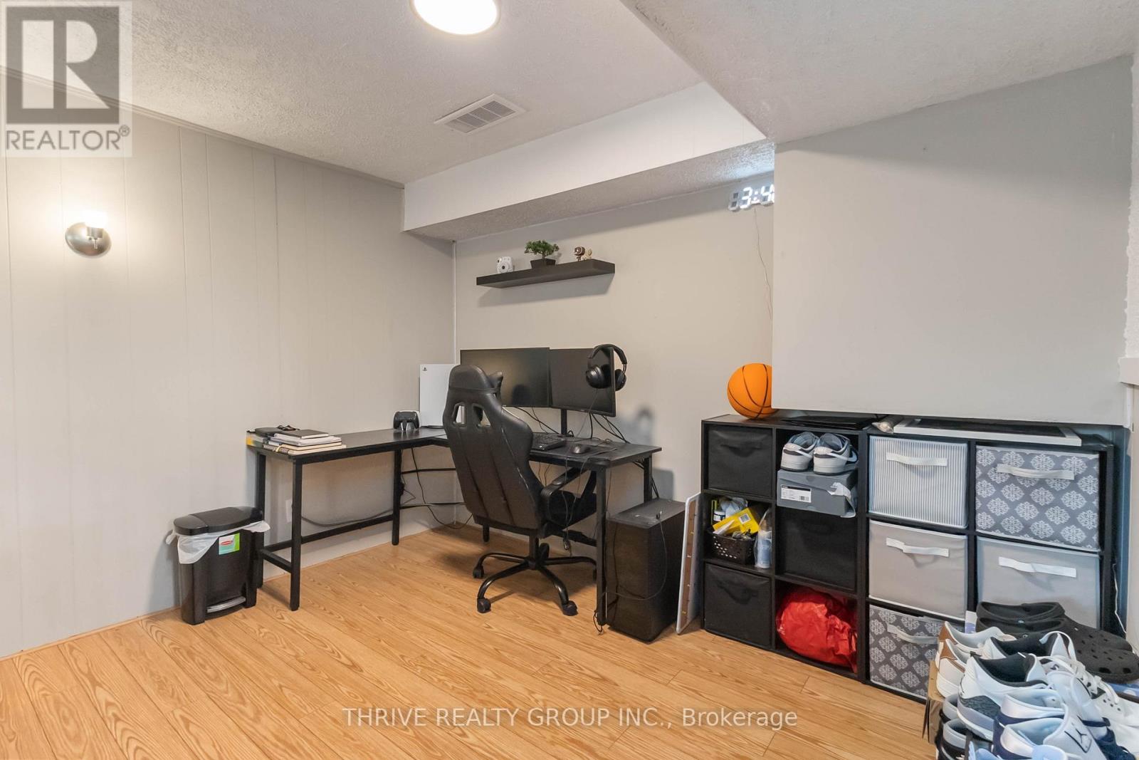 35 Surrey Crescent, London South, Ontario  N6E 1T7 - Photo 35 - X12319194