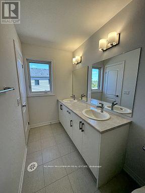 50 Sorbara Way W, Whitby, Ontario  L1M 0M4 - Photo 11 - E12533194