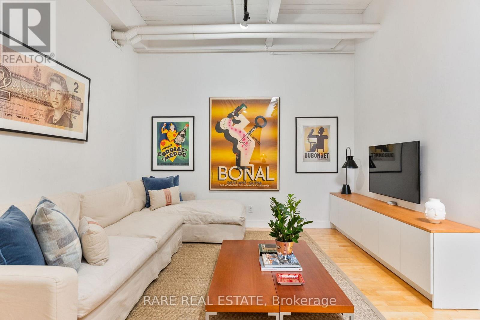 233 - 326 Carlaw Avenue, Toronto, Ontario  M4M 3N8 - Photo 2 - E12533320